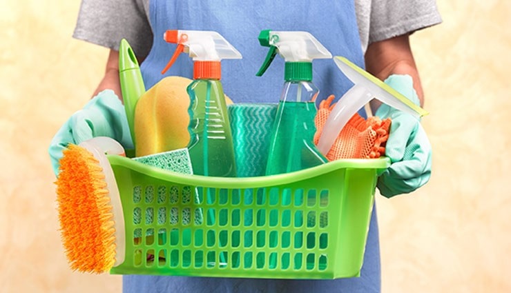 اعزام نظافتچی جهت نظافت منزل حکیمیه و نظافت راه پله حکیمیه توسط شرکت خدماتی نظافتی پاک رویال
